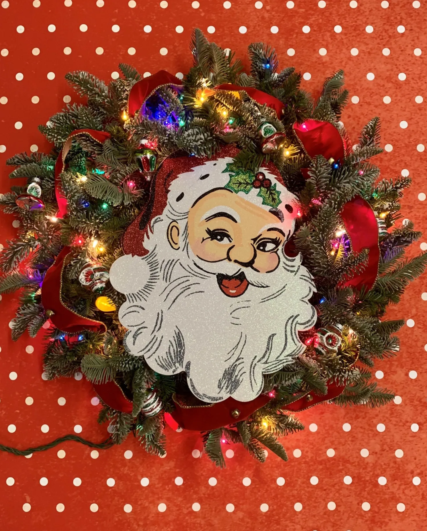 30" Handmade Vintage Inspired Santa Lighted Wreath w/ Shiny Brite Ornaments