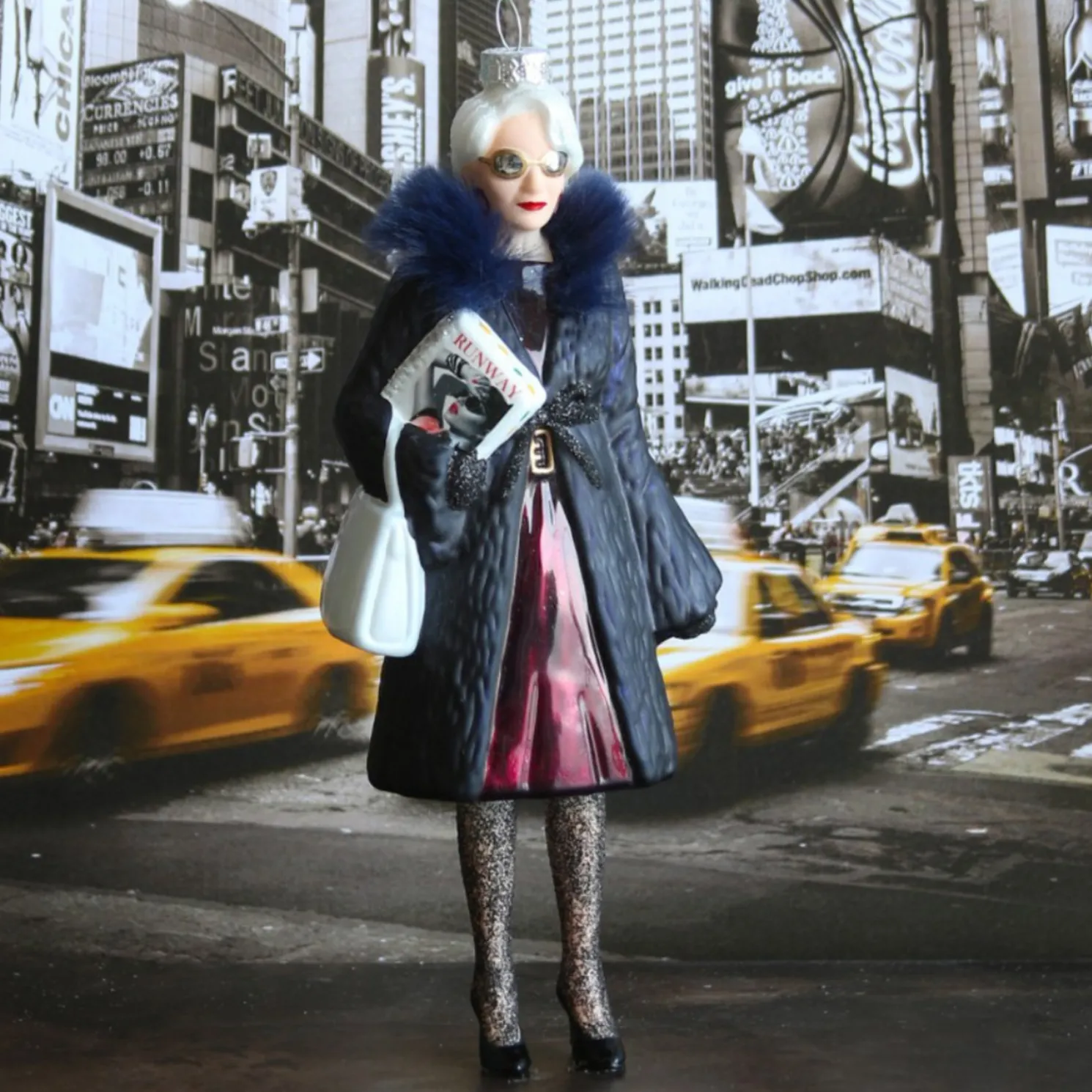 Cody Foster 8" Miranda Priestly The Devil Wears Prada Glass Christmas Ornament GO-9448