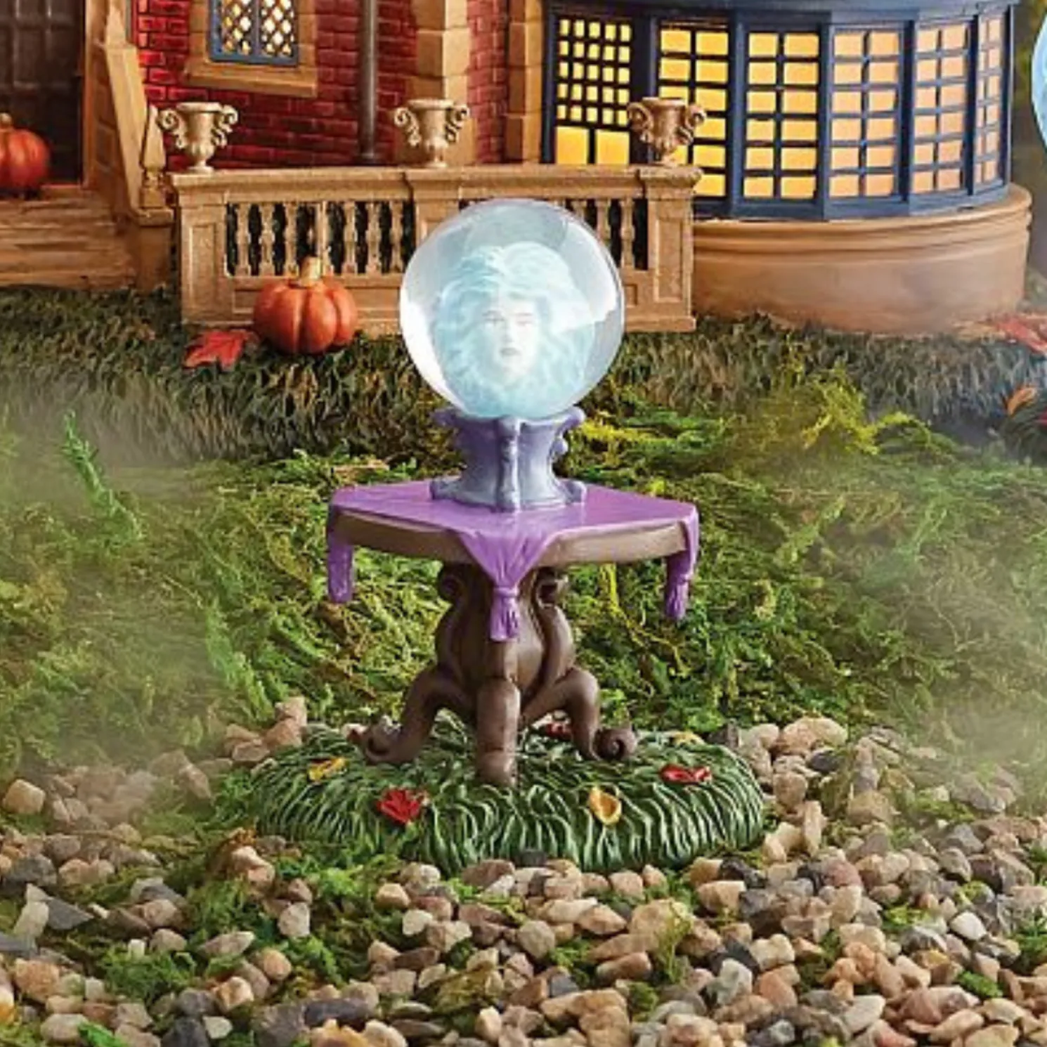 Department 56 Disney Village Disney World Haunted Mansion Madame Leota, Manifested Figure 6013608