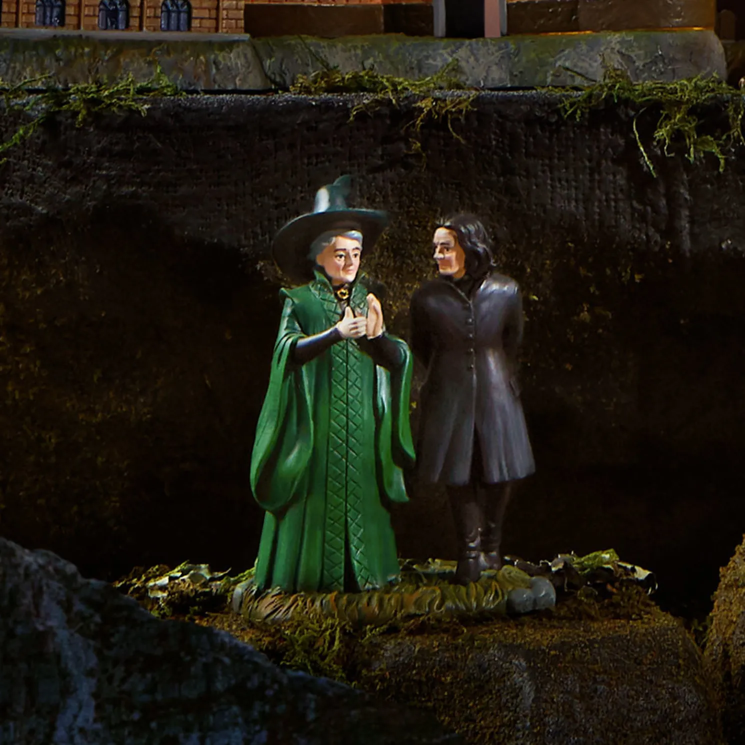 Department 56 Harry Potter Village Snape & McGonagall Figure 6003331