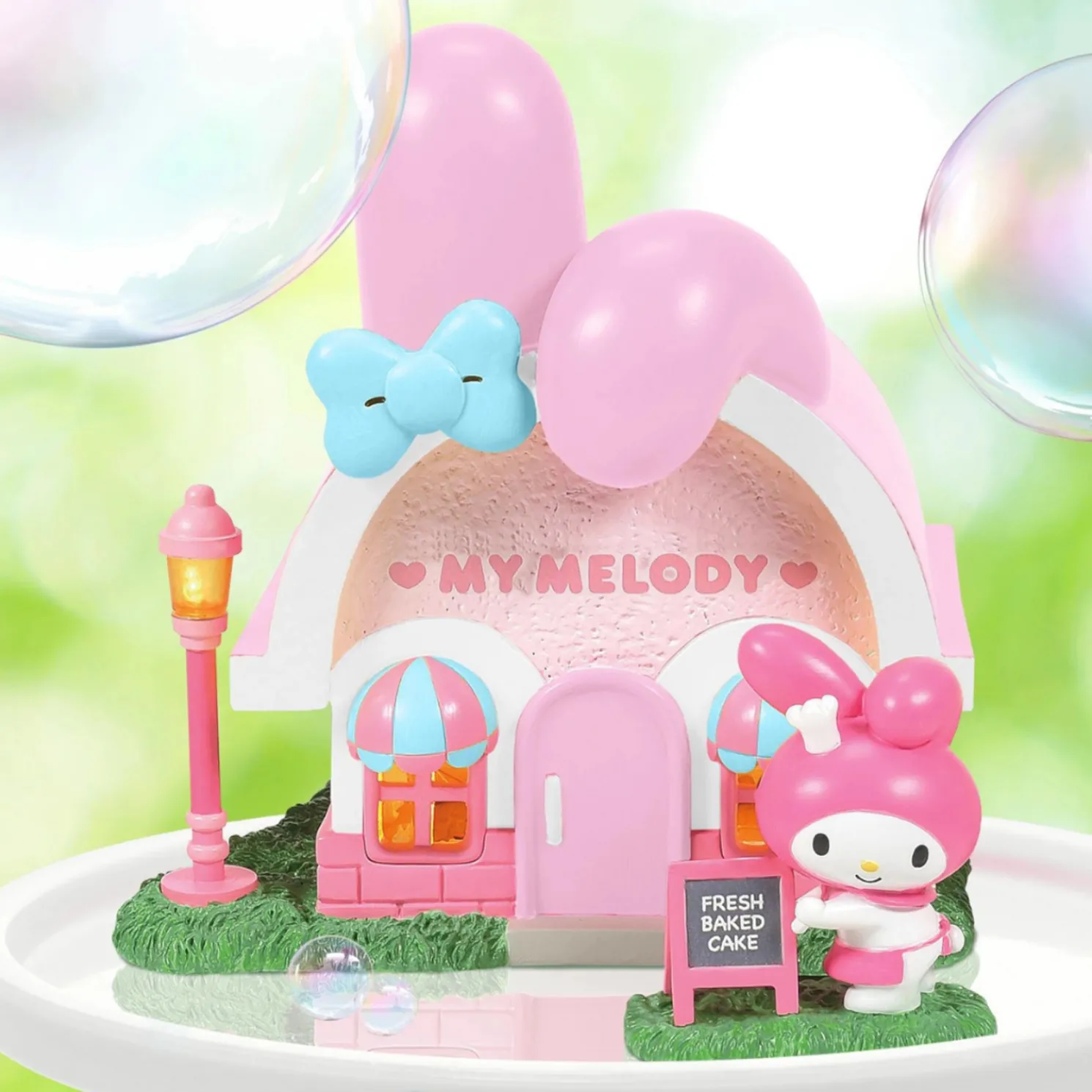 Department 56 Sanrio Hello Kitty Village My Melody's Bakery Building 6014719