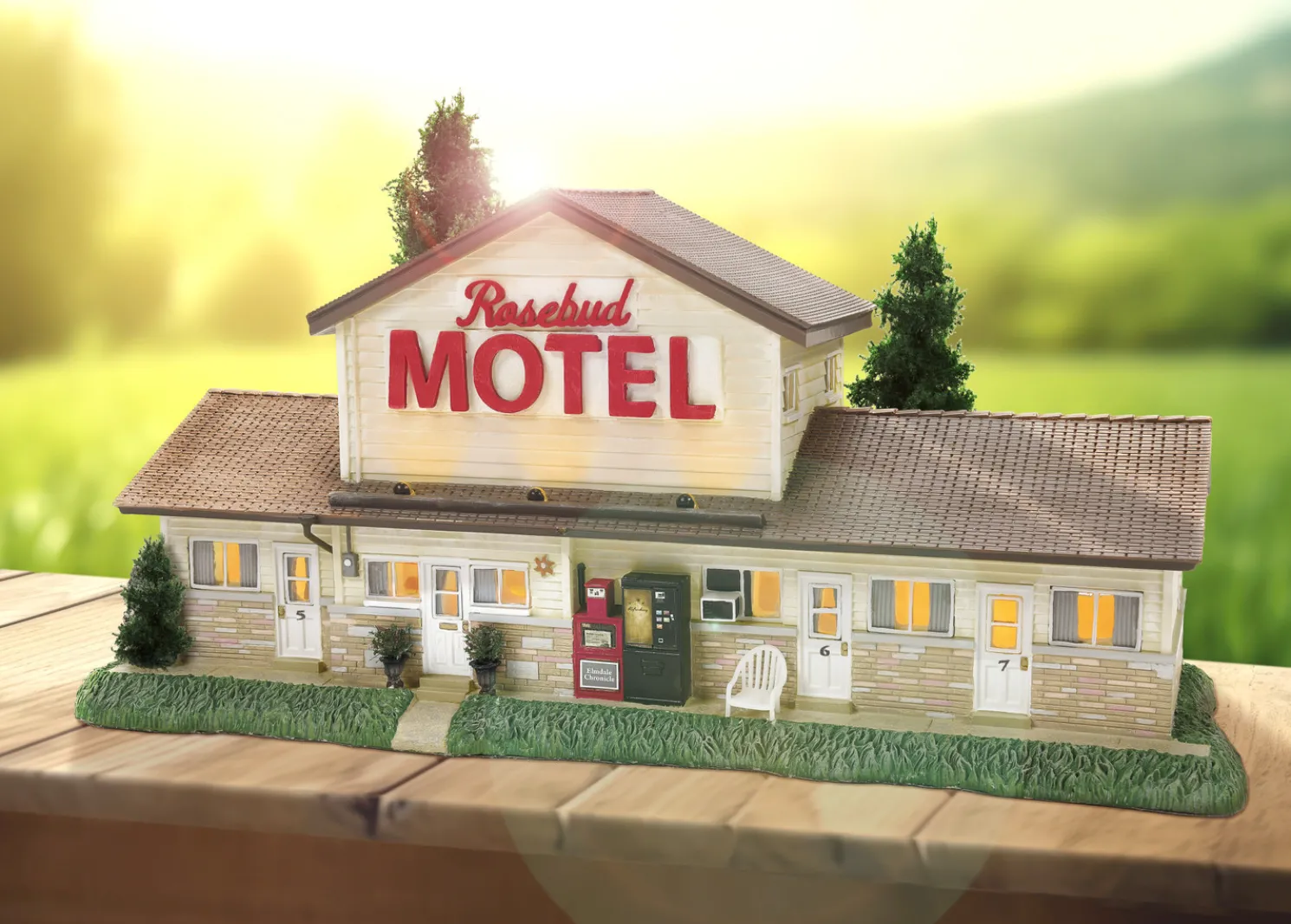 Department 56 Schitt's Creek The Rosebud Motel 6013684