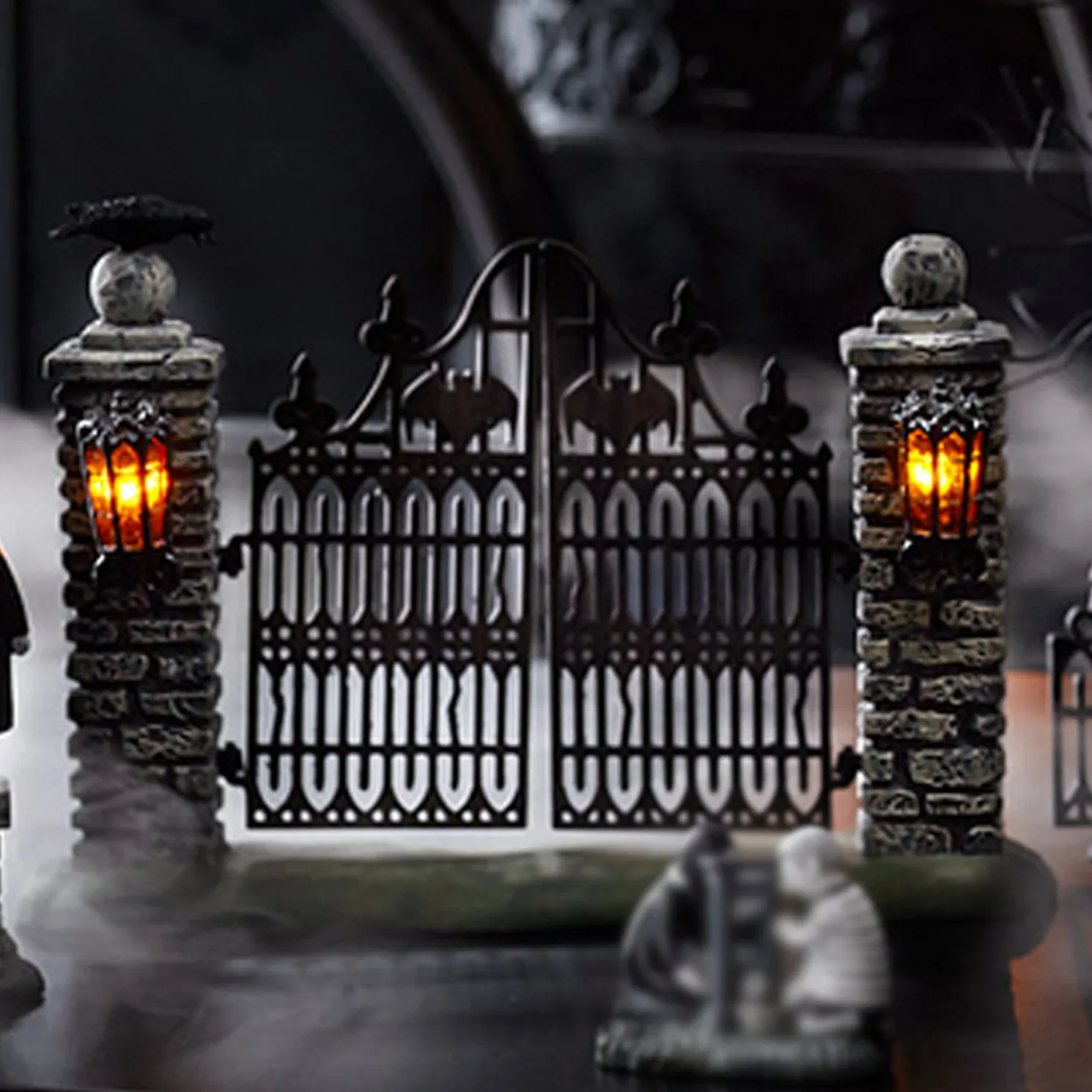 Department 56 Snow Village Halloween Spooky Wrought Iron Gate 4047599