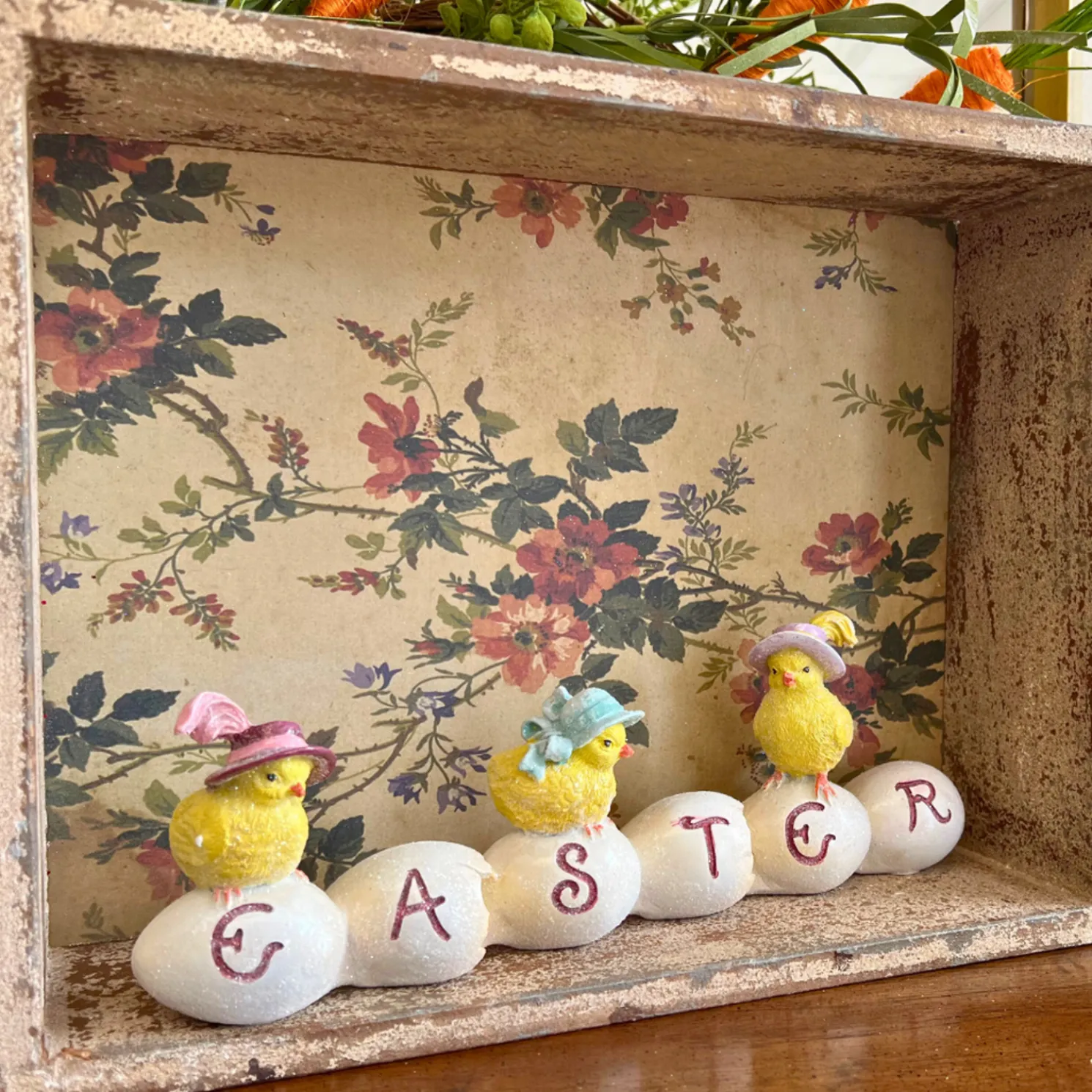 Raz 11" Easter Chicks on Eggs Easter Decoration 4211095