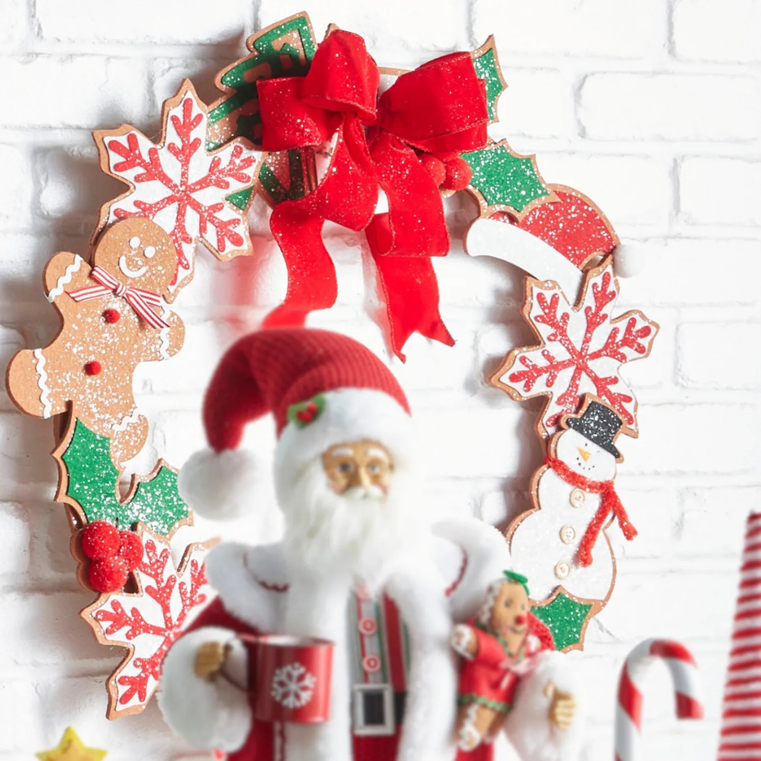 Raz 24" Felt Gingerbread Christmas Wreath W4516266