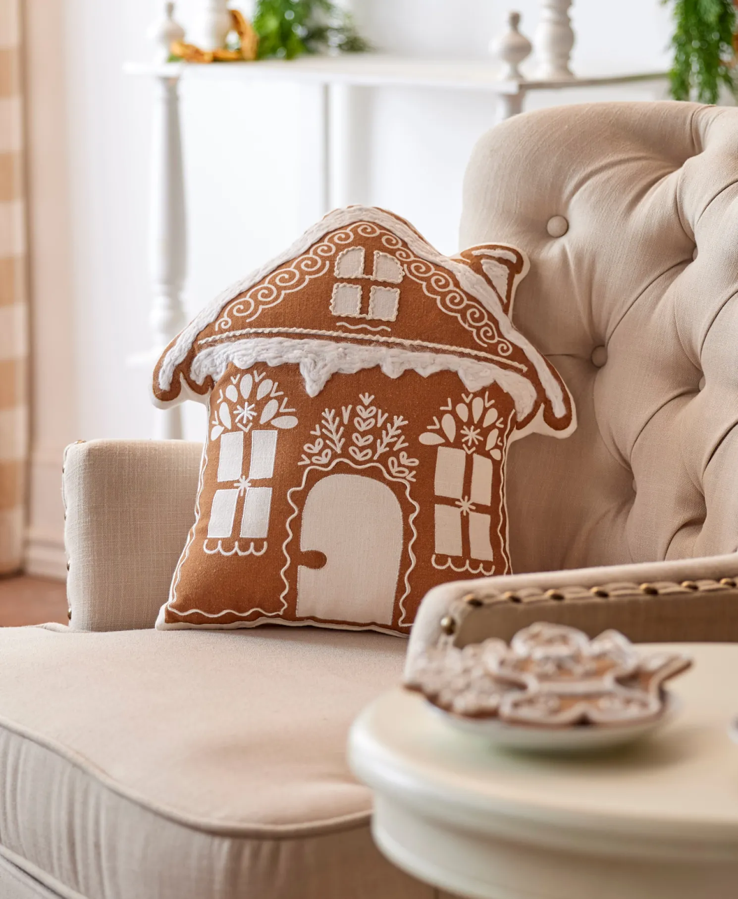Raz 18" Gingerbread House Christmas Throw Pillow 4419337