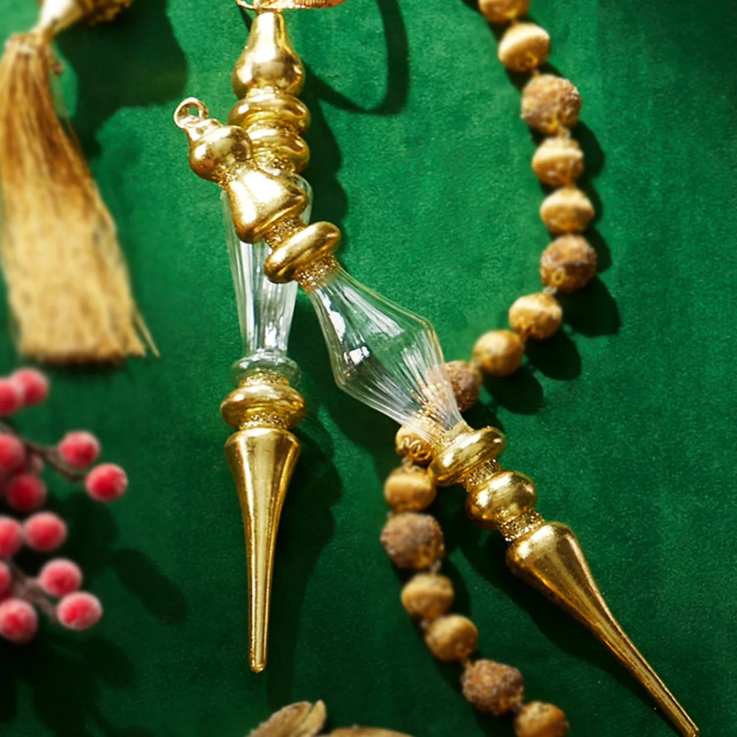 Raz 11" Gold and Clear Finial Glass Christmas Ornament 4320868