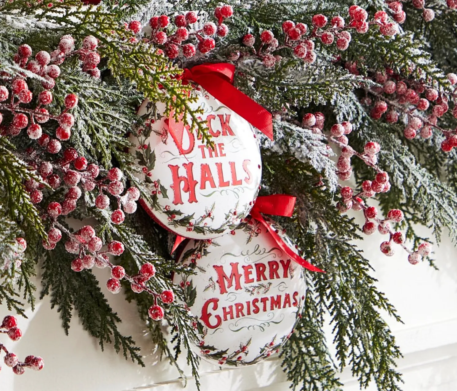 Raz 5" Holiday Greetings Disc Glass Christmas Ornament 4324605