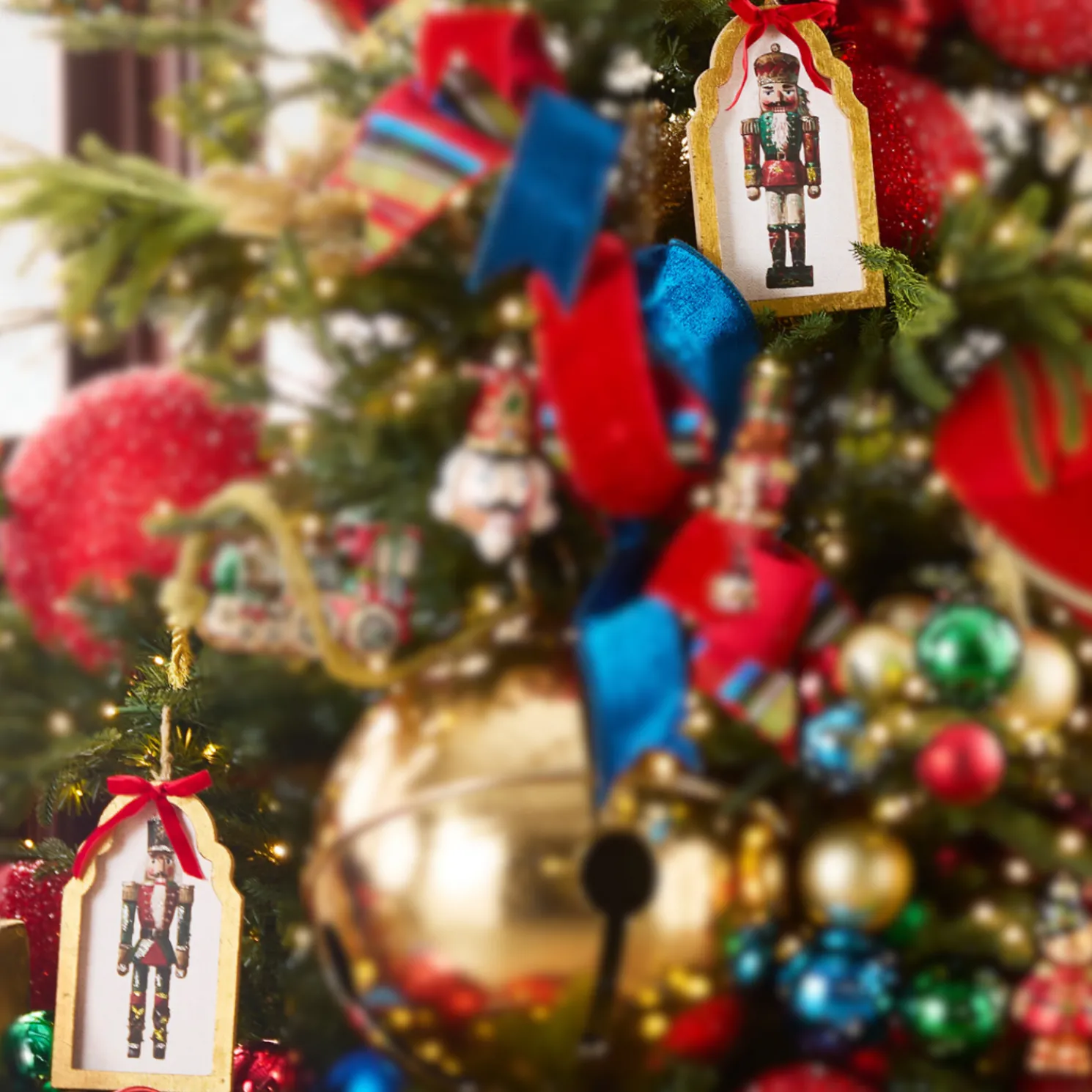 Raz 7.5" Set of 2 Nutcracker Framed Christmas Ornament 4521359