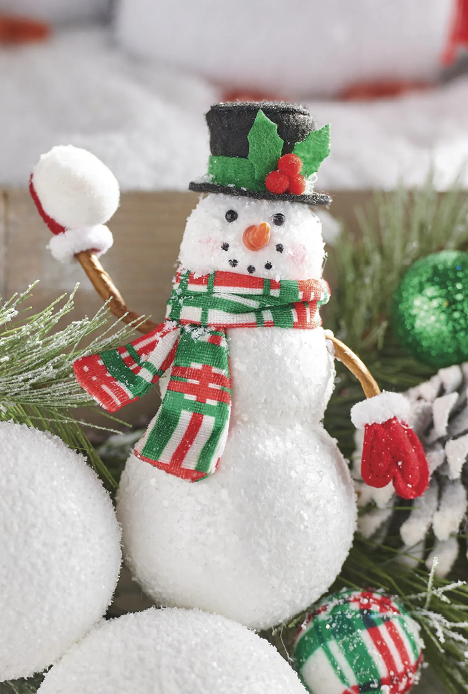 Raz 6" Snowman Throwing Snowball Christmas Ornament 4216170