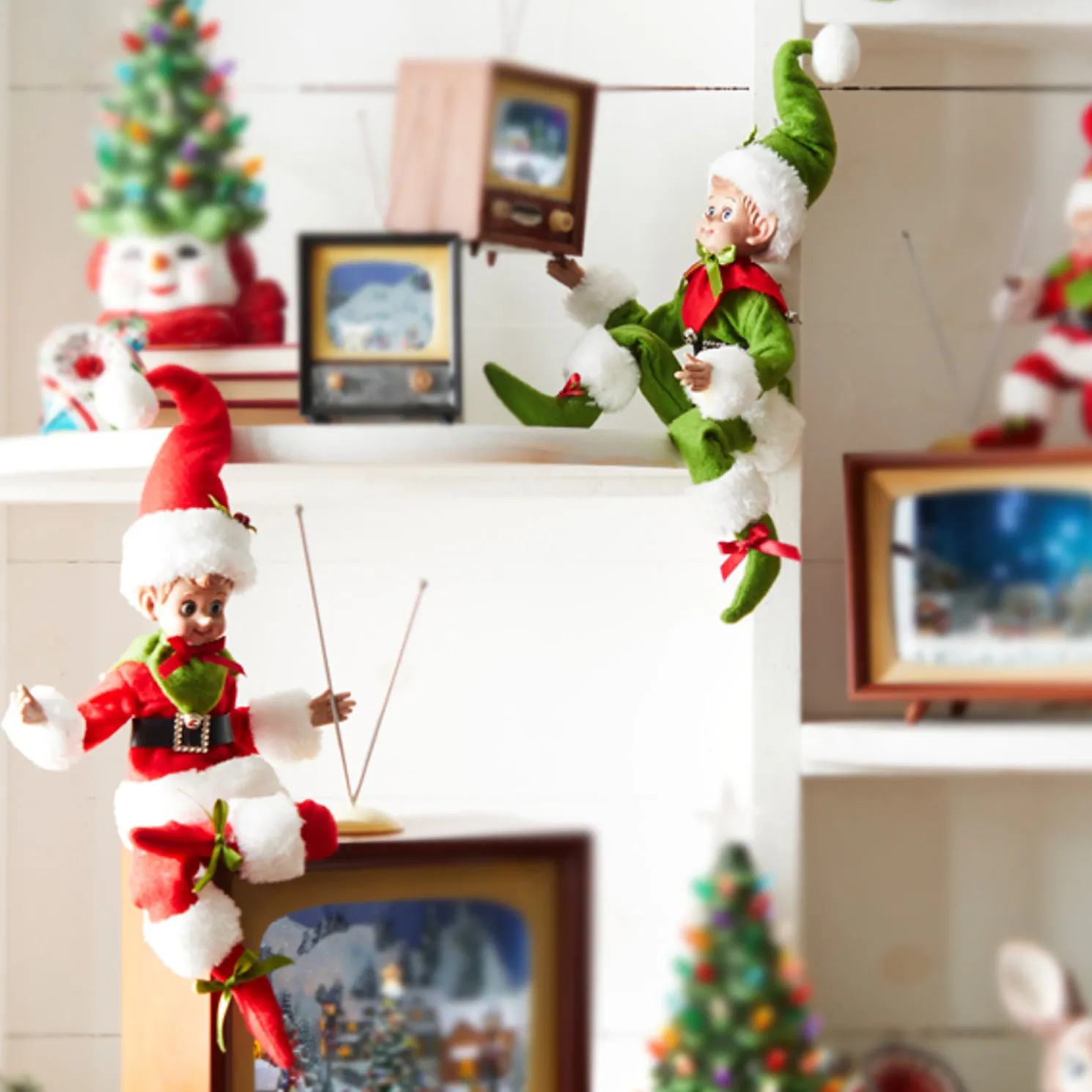 Raz 16" Vintage Red or Green Posable Christmas Elf 4302468