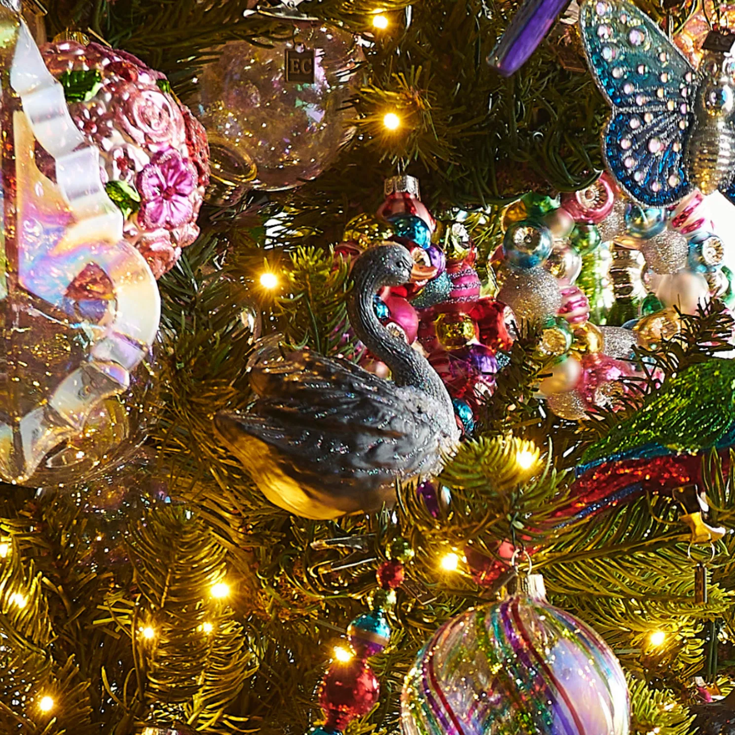 Raz Eric Cortina 4.5" Black Swan Clip-On Glass Christmas Ornament 4553125