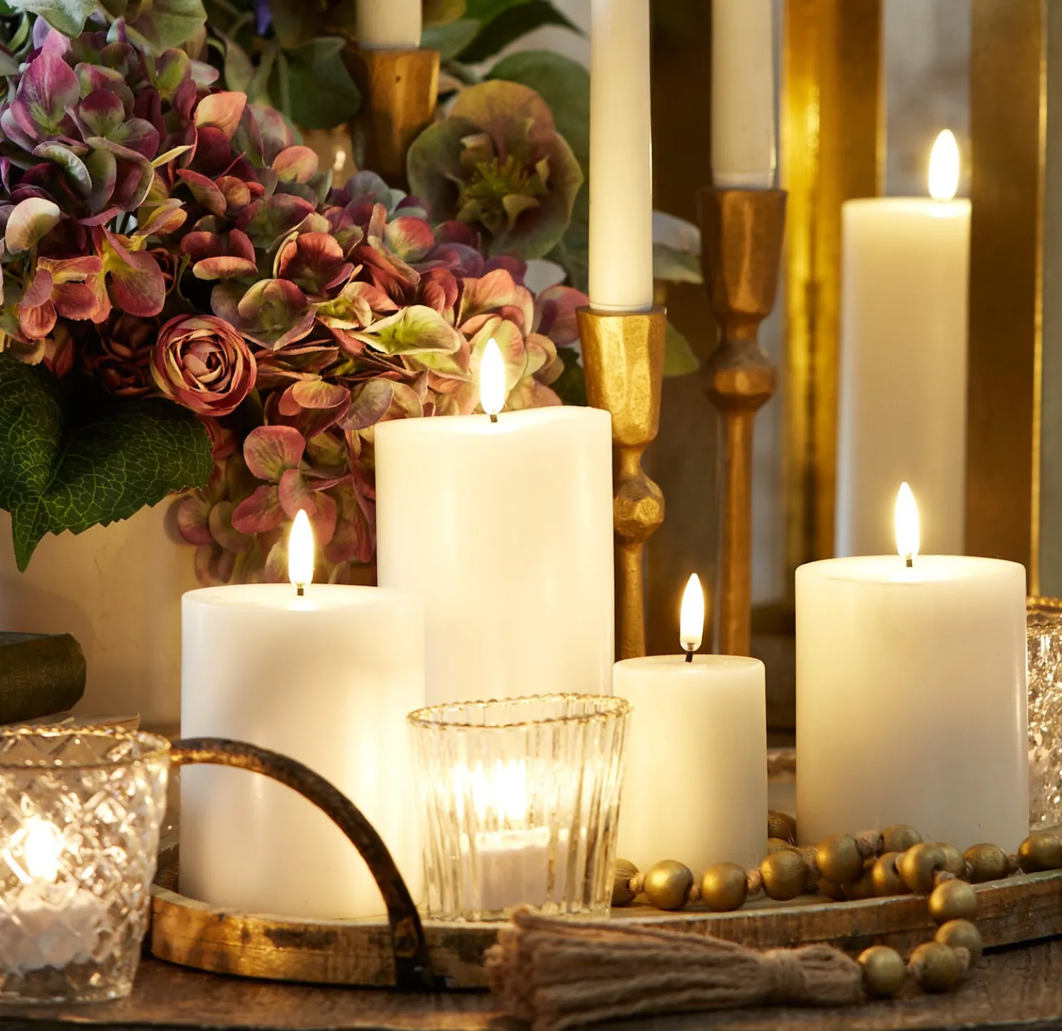 Uyuni 3" x 5", 7" or 9" Flat Top Moving Flame White Unscented Pillar Battery Candle